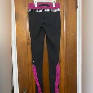 Ivivva Athletica (lululemon kids) black and pink leggings